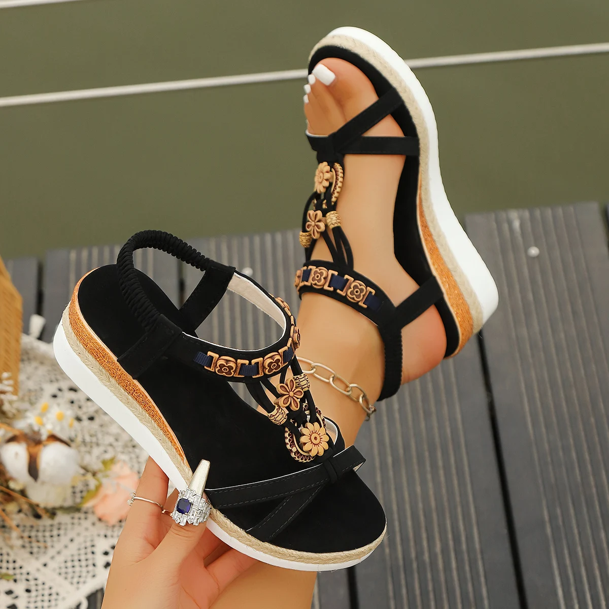 Water Shoes - Sandal Wedges Wanita Musim Panas 2024